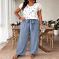 Casual Jumpsuit z szerokimi nogawkami w nadruku, z paskiem dla kobiet