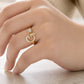 💍✨ Nastavitelný prsten s iniciálou a třpytivým zdobením – s personalizovaným písmenem
